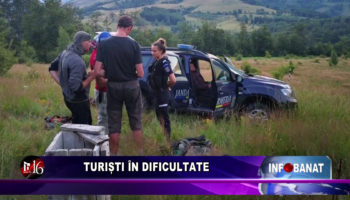 Turiști în dificultate