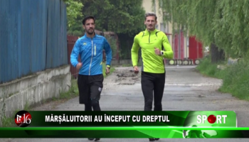 Mărșăluitorii au început cu dreptul