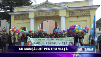 Au mărșăluit pentru viață