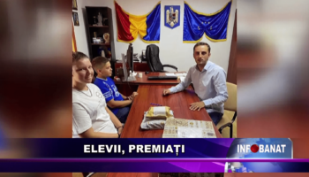 Elevii, premiați