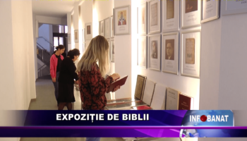 Expoziție de Biblii